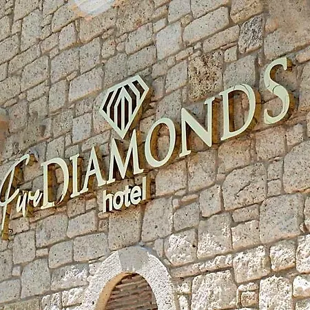 Five Diamonds Ciftlikkoyu